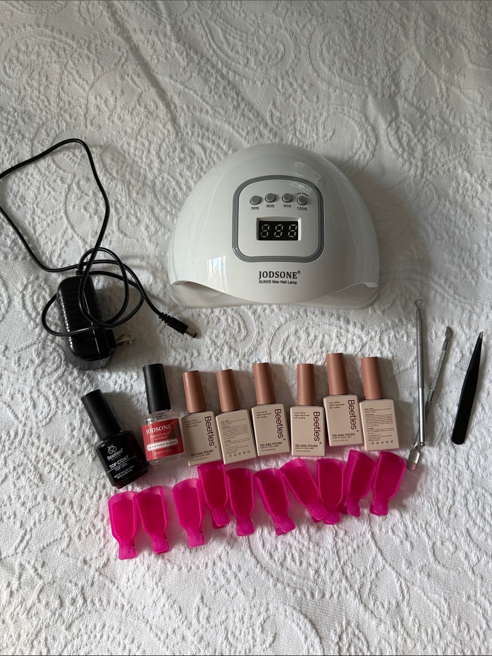 White LED UV Nail Lamp with Pink Toe Separators and Nail Polish Set